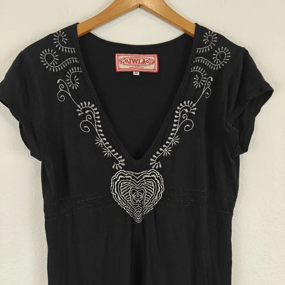 Johnny Was JWLA Floral Embroidered T-shirt Dress in Black Y2K Size Medium - Picture 6 of 15